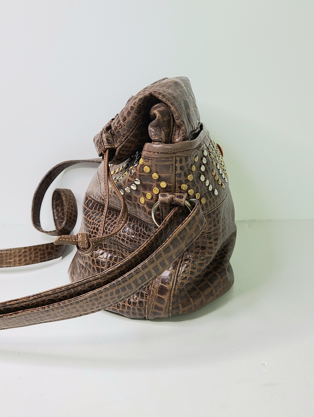 Sharif Made in USA Studded Fold Over Drawstring Vintage Leather Bucket Bag - Picture 4 of 12